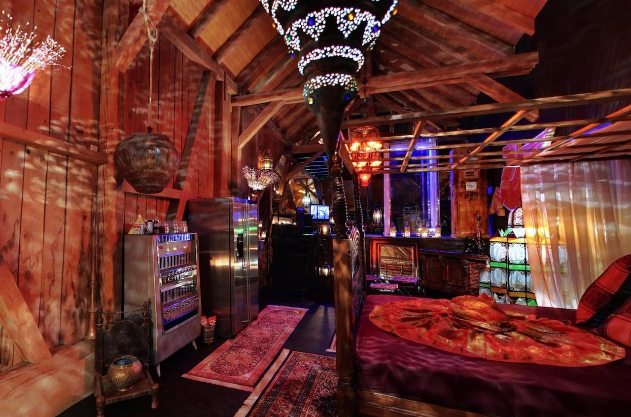 Bijou Hotel / Love And Romance Kallnach Quarto foto