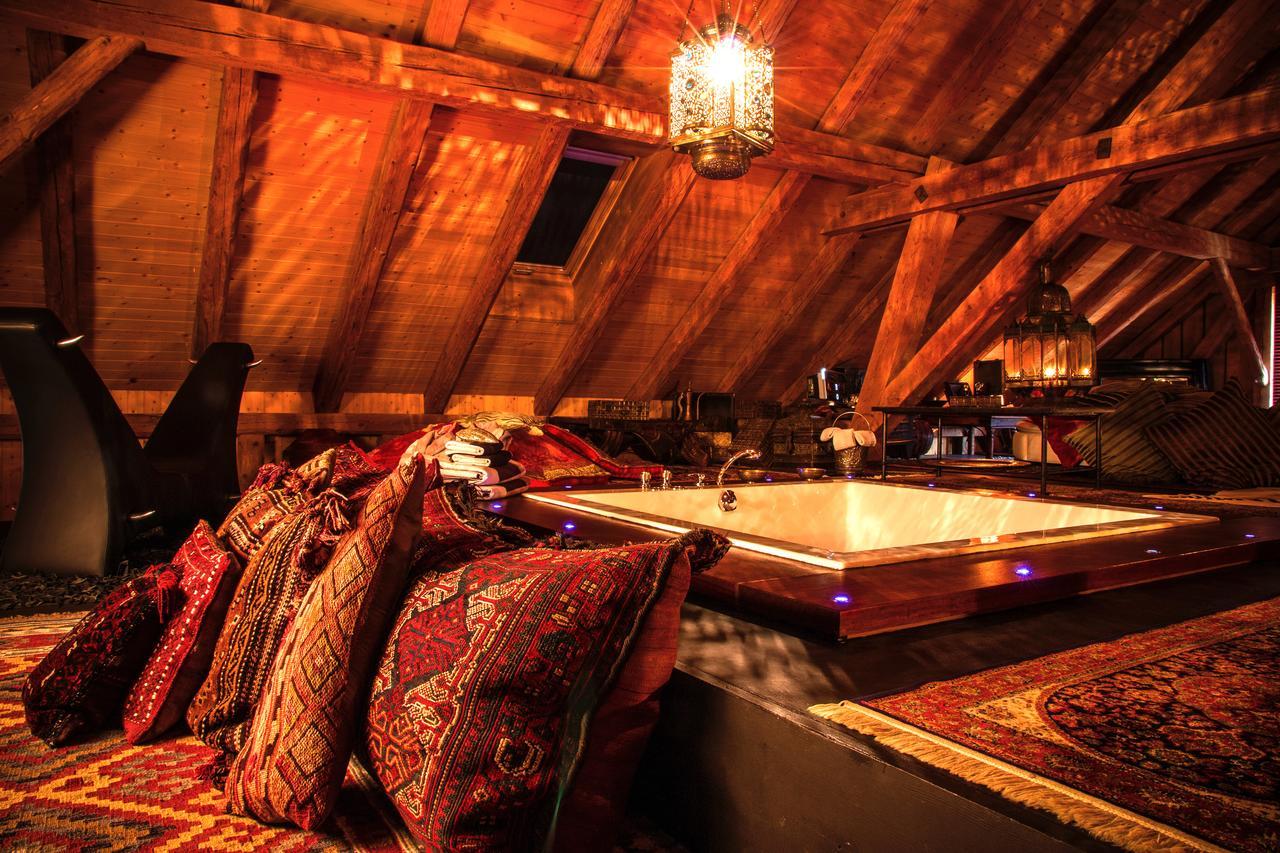 Bijou Hotel / Love And Romance Kallnach Quarto foto